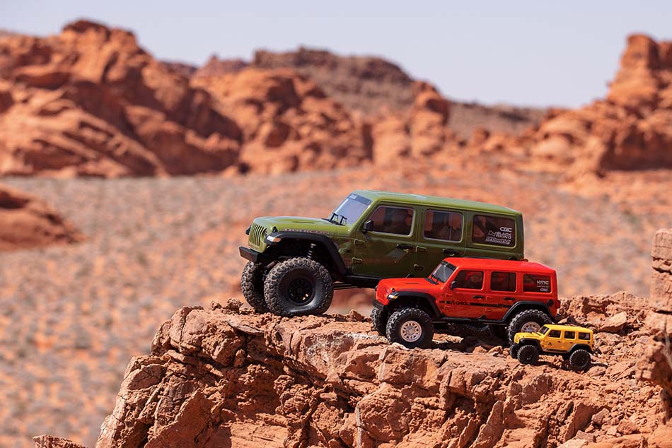 Axial Goes Large-Scale With the SCX6